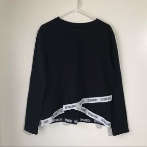 Victoria Sport Sweatshirt